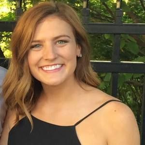 Meet your Posher, Caroline